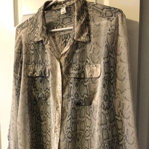 SNAKE PRINT LONG SLEEVE BLOUSE